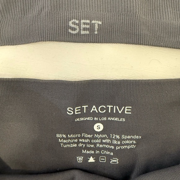 Set Active Set - Picture 3 of 5